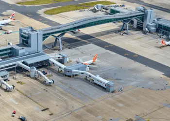 Gatwick Airport Transfers in Perivale